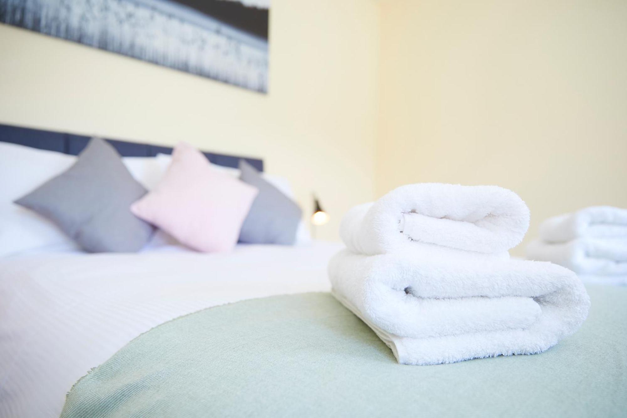 25 Newborough By Stay In Scarborough Bagian luar foto